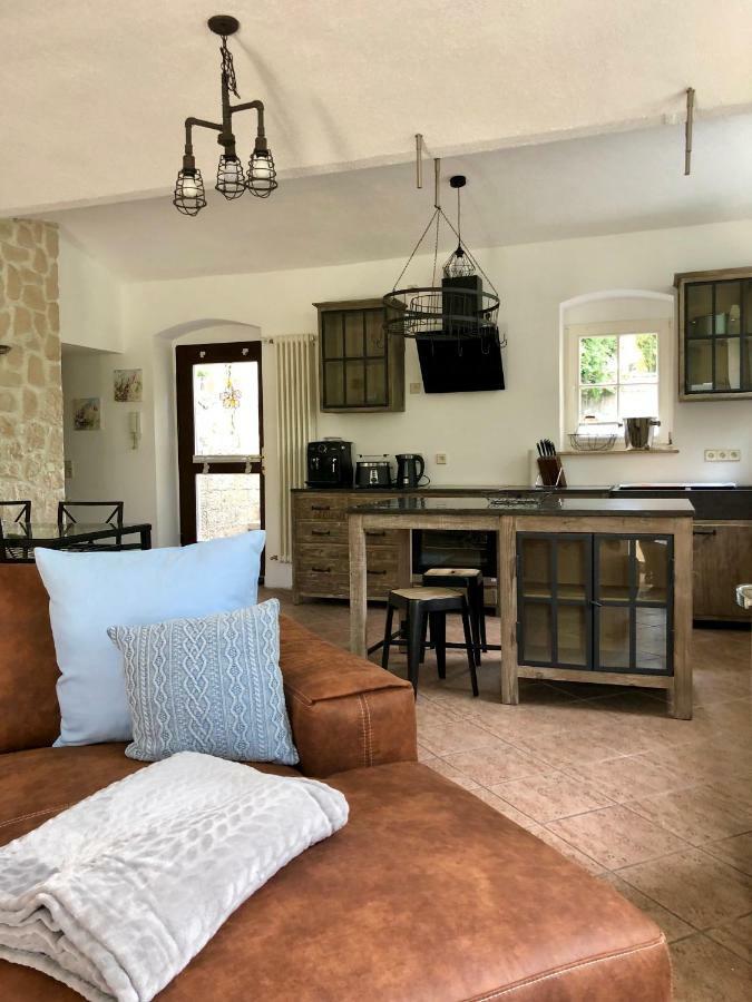 Ferienwohnung Am Wasser Villa Graf Von Pfeil Drezda Kültér fotó